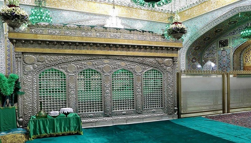 غبارروبي مضجع شريف حرم مطهر امام رضا(ع) با حضور خانواده شهدا 