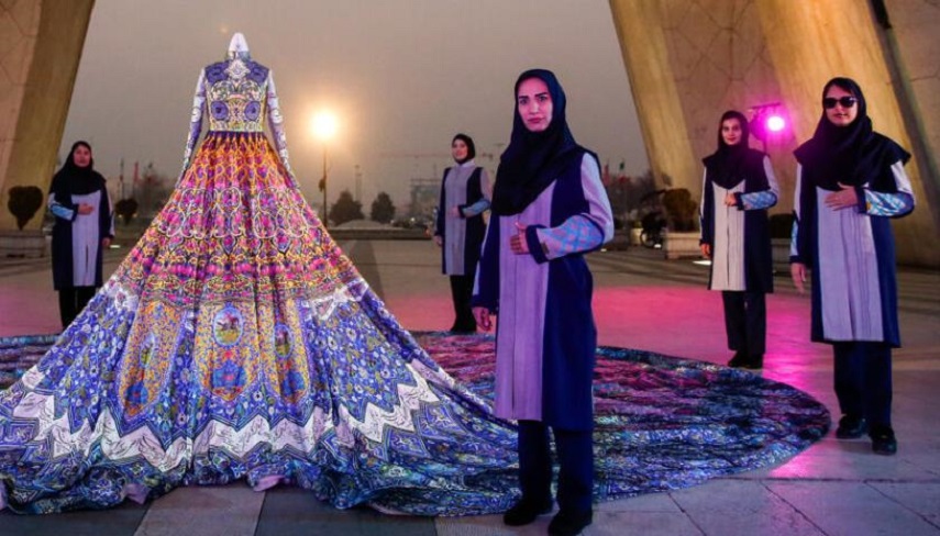 جشنواره «هنر ايران زمين» با رونمايي از لباس «ايران‌دخت»