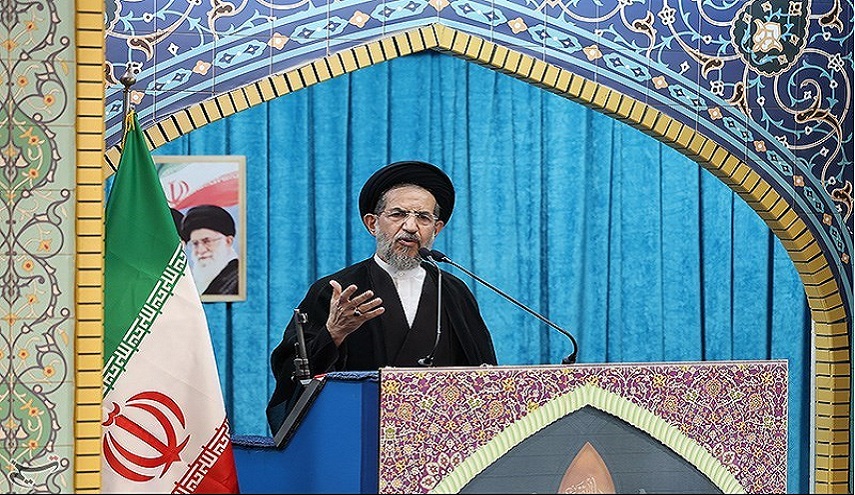 خطيب جمعة طهران: قوة المقاومة أجبرت الاستكبار على الركوع 