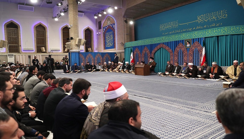 رهبر انقلاب: ملت ايران جرأت گفتن «مرگ بر امريكا» دارد