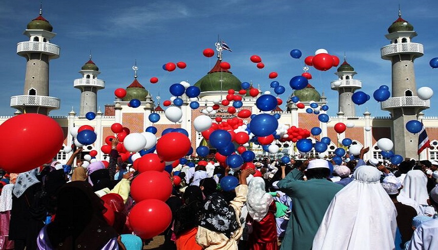 عيد فطر در آيينه ملت‌ها/ جشن وحدت در ميان تنوع آيين‌هاي جهان اسلام