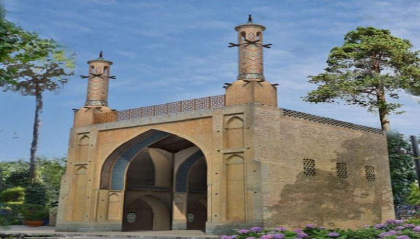 منارجنبان؛ نگين معماري اسلامي در قلب اصفهان