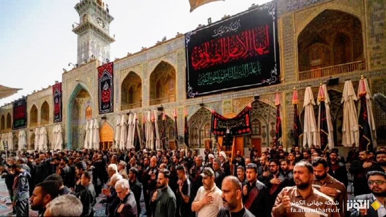 عزاداري در حرم امام علي(ع) به مناسبت شهادت امام صادق(ع)