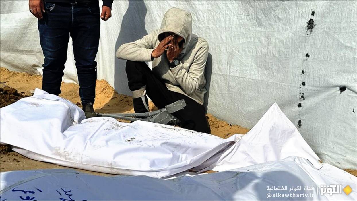 6 شهداء بينهم طفلان في قصف إسرائيلي استهدف خيام النازحين في مواصي خان يونس