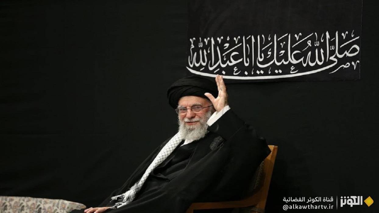 قائد الثورة الاسلامية يوجه سبع مهام استراتيجية للأمة الإيرانية