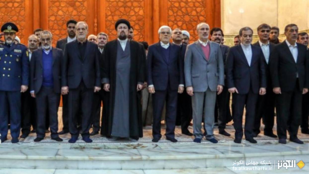 تجديد ميثاق رئيس جمهور و اعضاي هيئت دولت با آرمان‌هاي امام خميني(ره) 