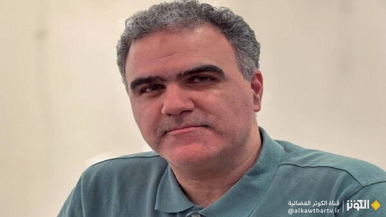 من هو الإيراني مخترع الطريقة السحرية لتصنيف البيانات السريع والفائز بجائزة المصطفى (ص)؟