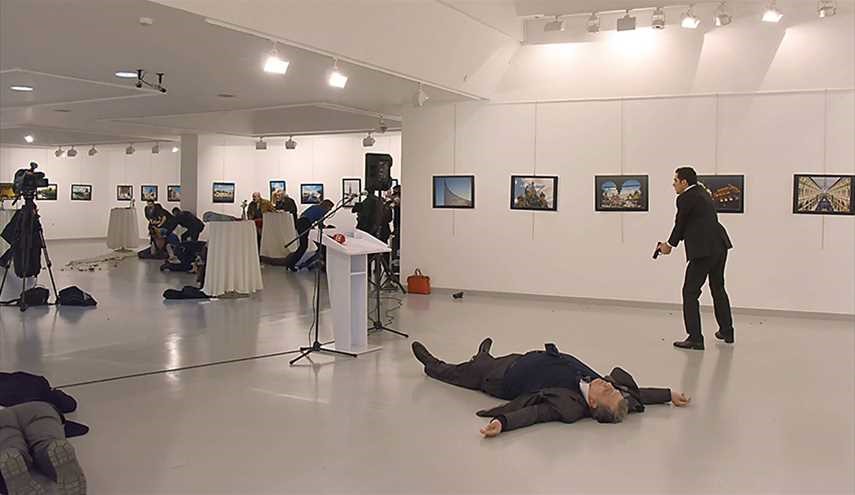 السعوديون يحتفلون بمقتل السفير الروسي في تركيا ! 