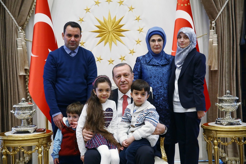 موقع إخباري تركي: أردوغان استقبل داعشياً في قصر الرئاسة