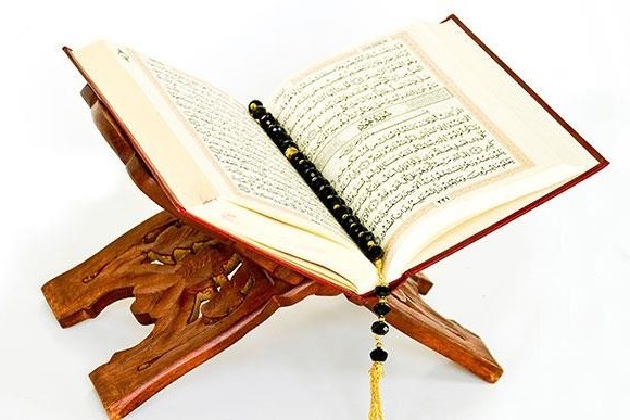 مسؤول نيجيري: قراءة القرآن الكريم هبة إلهية 