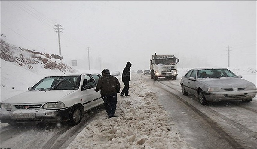 هطول الثلوج في 10 محافظات ايرانية