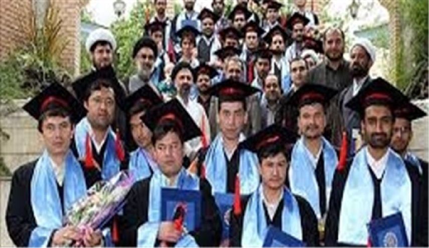 40 الف طالب جامعي و410 الاف تلميذ افغاني في ايران