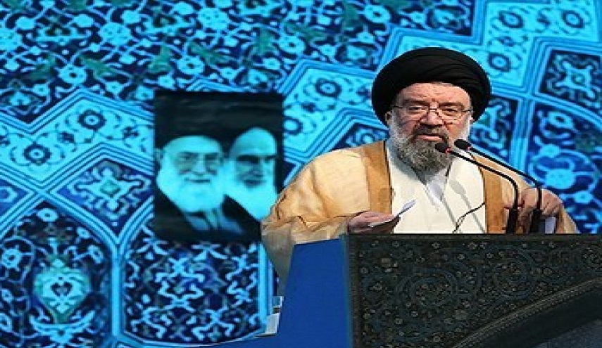 آية الله خاتمي : الاختبار الصاروخي تجسيد لاقتدار ايران