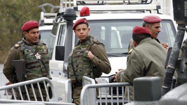 مقتل رجل أمن وجرح اثنين آخرين بهجوم مسلح جنوبي تونس