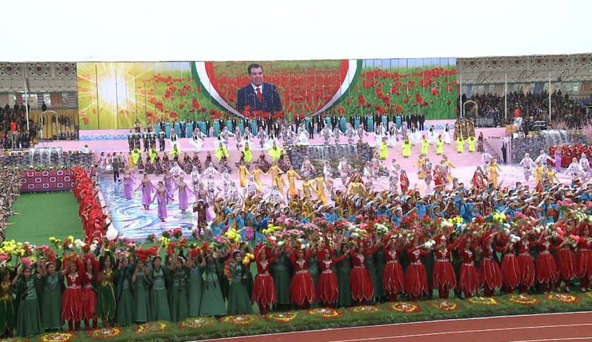 بالصور..عيد النوروز في طاجيكستان بحضور رئيس البلاد