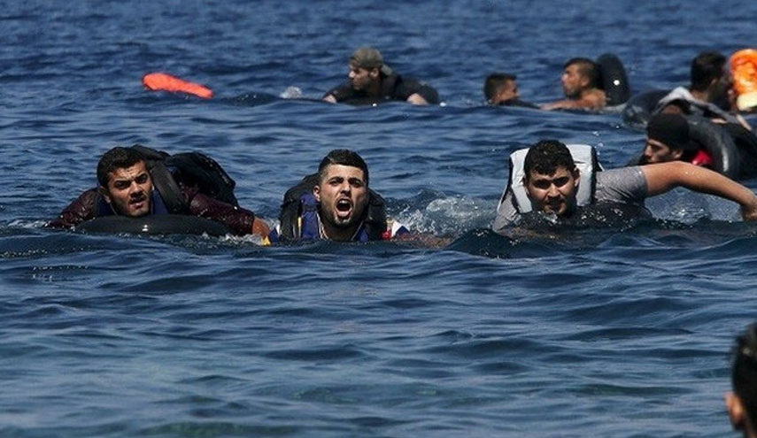 وكالة إغاثة: انتشال ٥ جثث ومخاوف من غرق مئات المهاجرين قبالة ليبيا