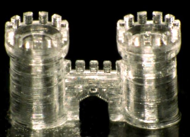 تولید شفاف ترین شیشه چاپ 3بعدی