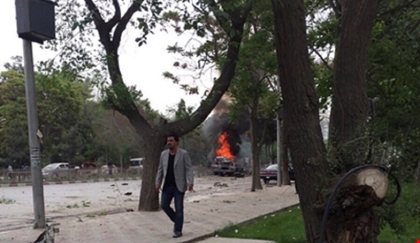 انفجار سيارة مفخخة قرب السفارة الاميركية في افغانستان