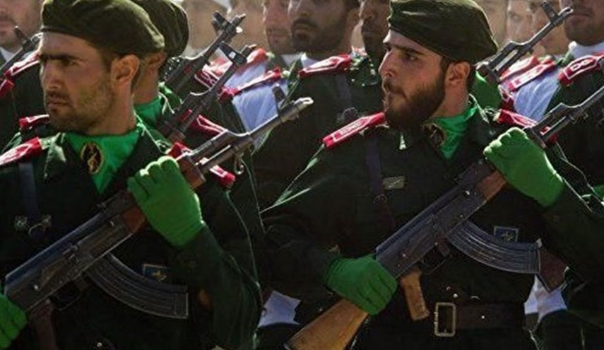 صحيفة روسية: حضور ايران العسكري بسوريا يحول دون سيطرة الارهابيين على المنطقة