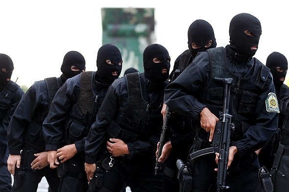 الأمن الايراني يعلن احباط عملية ارهابية وضبط كمية من المتفجرات