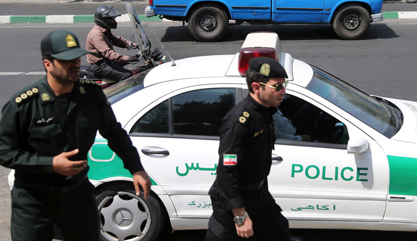 استشهاد 2 من قوى الأمن الداخلي خلال هجوم مسلح بمدينة اهواز الايرانية