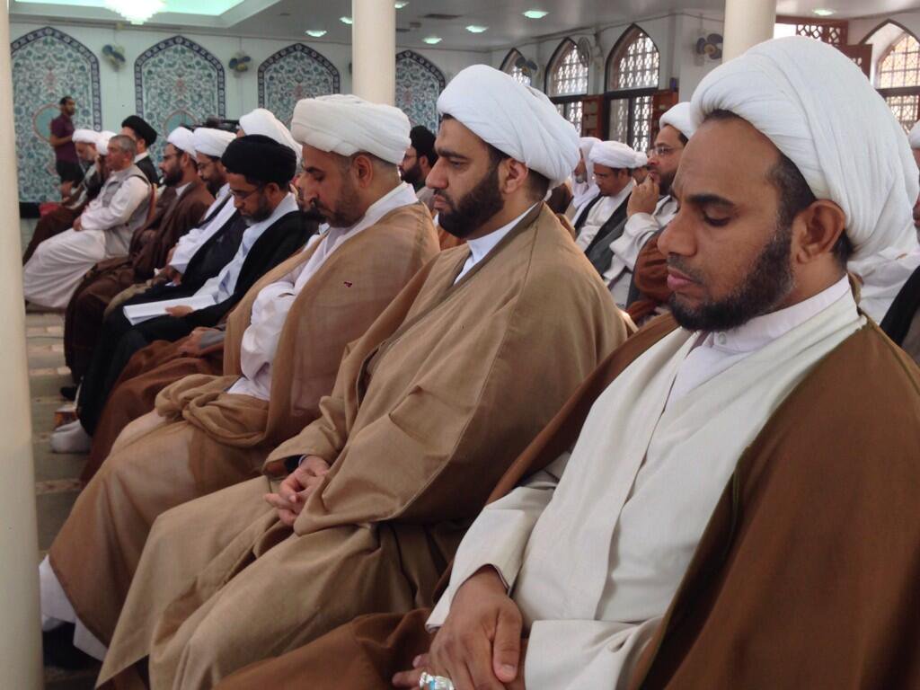علماء البحرين يدعون الى “ملء خنادق الدين بالمصلين الفدائيين”