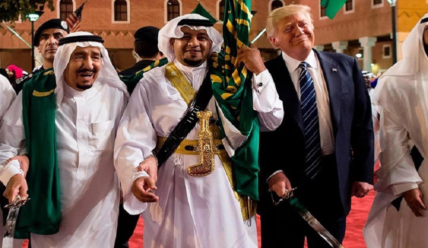 التايمز: كيف أصبحت السعودية “رائعة” في نظر ترامب؟