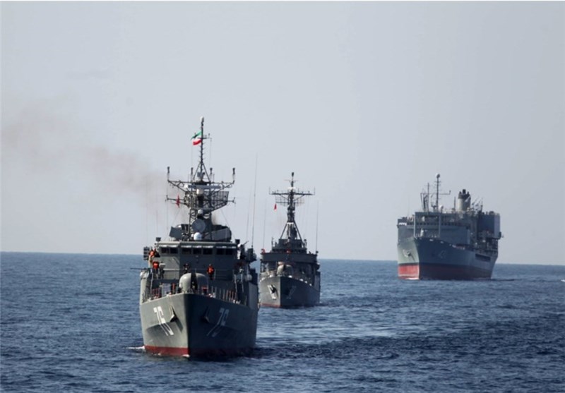سفينتان حربيتان ايرانيتان تبحران الى سواحل عمان