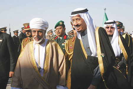 كيف تمكنت السعودية من تحقيق أحلامها في سلطنة عمان؟!