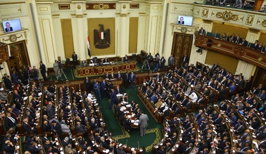 البرلمان المصري يقر نهائيا اتفاقية "تيران وصنافير" مع السعودية