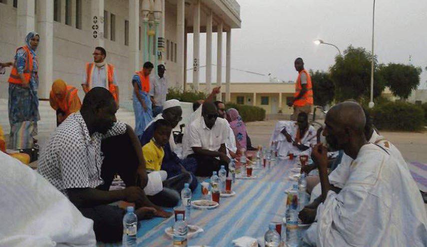 "خيام الإفطار"… ملاذ الفقراء في رمضان نواكشوط