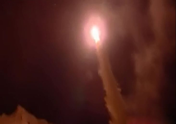 ايران حصلت على صور مباشرة من دير الزور أثناء استهدافها "داعش" بالصواريخ