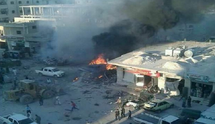 مقتل 10 بتفجير سيارة مفخخة في إدلب السورية