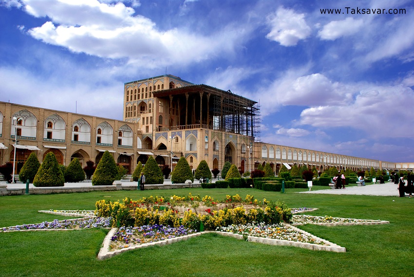تعرف اكثر على مدينة اصفهان العريقة