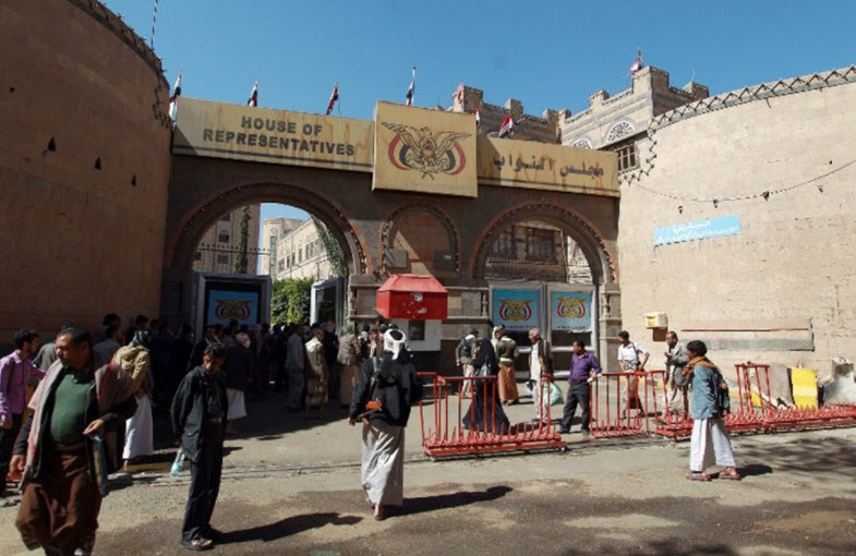 تلاش عربستان برای خرید برخی نمایندگان یمنی