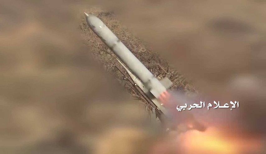 إطلاق صاروخ زلزال 2 على معسكر المعطن السعودي بجيزان