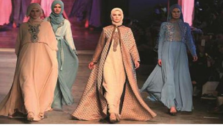 فنانات كنديات يصمّمن أزياء إسلامية