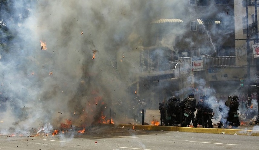 مقتل 7 عناصر الامن الفنزويلي اثر انفجار في كراكاس!