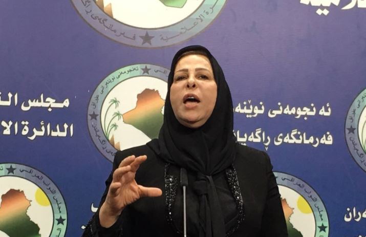 نائبة عن ائتلاف دولة القانون تتوعد وزير التجارة العراقي بإطعامه "الأرز العفن"!!