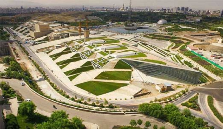 بالصور: ايران تحتضن أكبر حديقة للكتب في العالم!