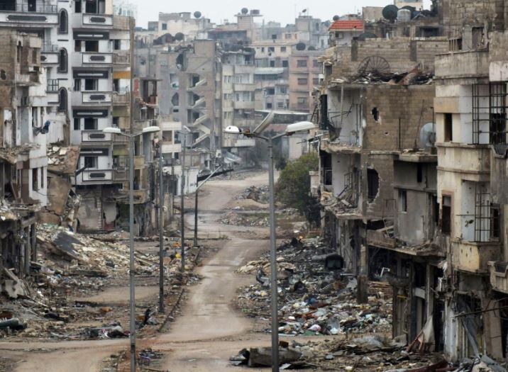 بعد سنوات الدمار.. معارض سوري يكشف مؤامرة الغرب ضد بلاده!