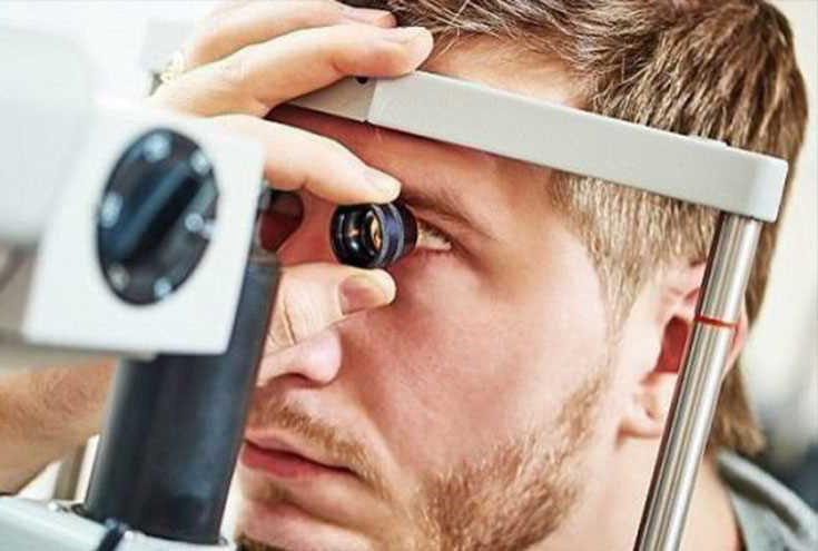 طريقة جديدة لفحص العيون يمكنها كشف مرض الزهايمر