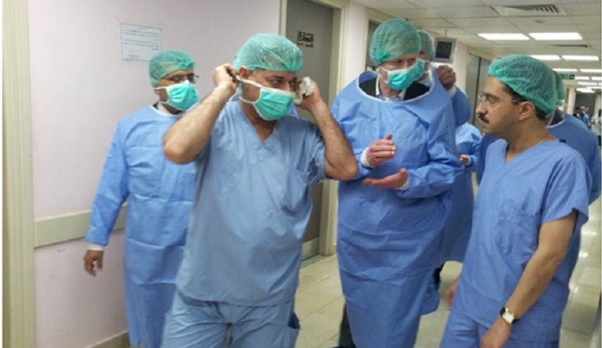 فريق طبي إيراني يقدم خدمات طبية لزوار الإمام الحسين (ع) يوم عرفة