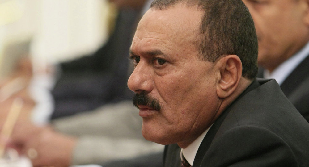تفاصيل أول محادثات بين علي عبد الله صالح والسيدعبد الملك الحوثي