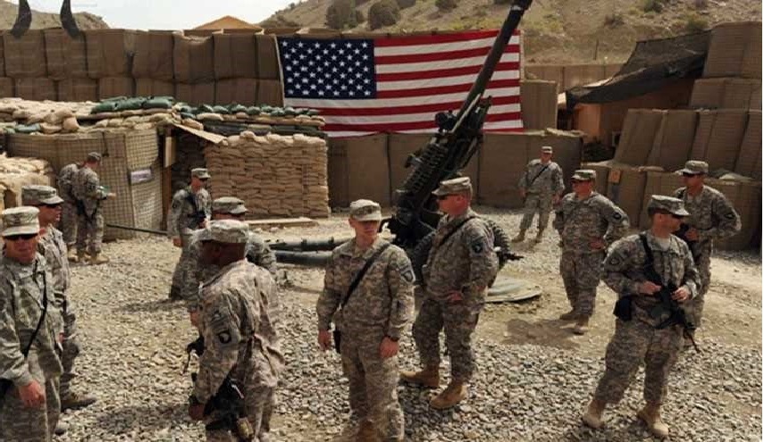انتحاريون يهاجمون معسكرا للقوات الأميركية في مخمور