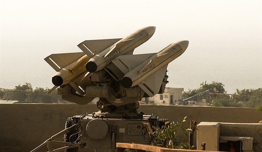 ايران.. ارسال معدات صاروخية جديدة الى الحدود مع العراق