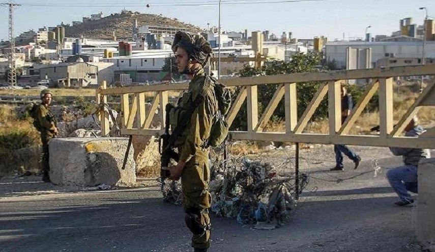 الكيان الصهيوني يغلق الأراضي الفلسطينية بالكامل