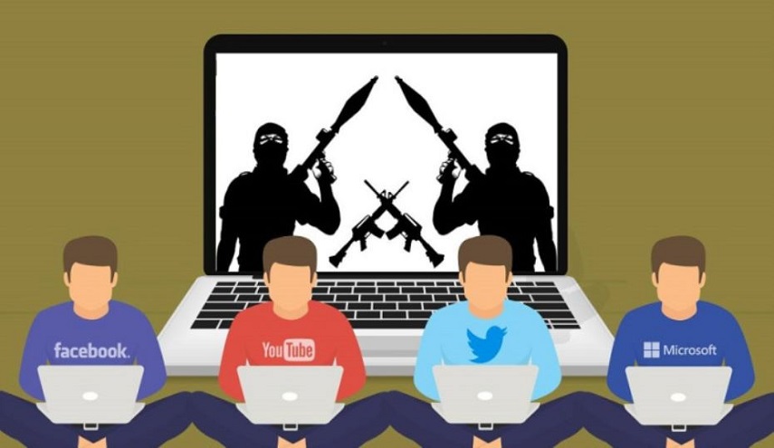مسؤول أوروبي: داعش يستقطب المغفلين من الإنترنت..