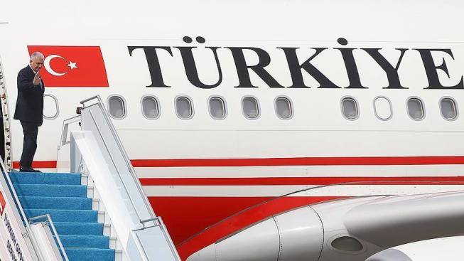 رئيس الوزراء التركي يزور بغداد قريبا
