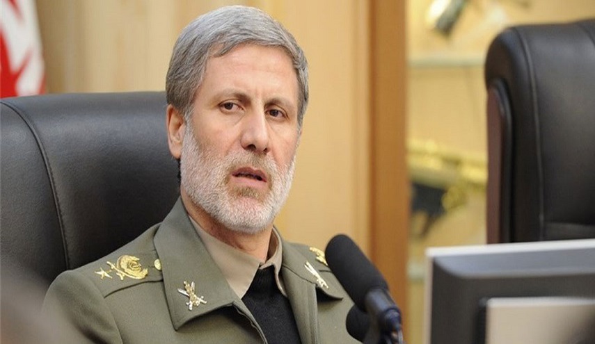 وزير الدفاع الايراني يحذر أمريكا ويتوعد بإحباط خططها ضد حرس الثورة